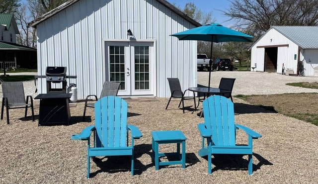 Cozy Cottage on The Farm-No Cleaning Fee!