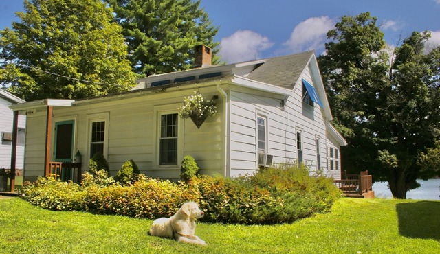 Cozy cottage perfect for family and friends