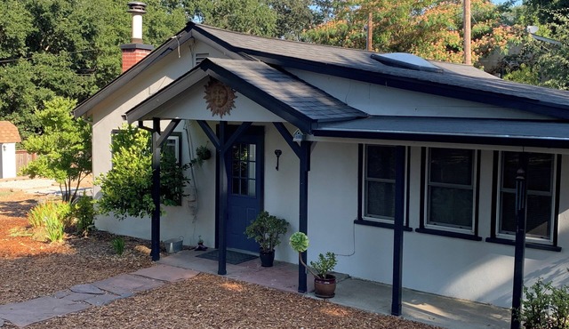 Cozy cottage tucked away on a private country road