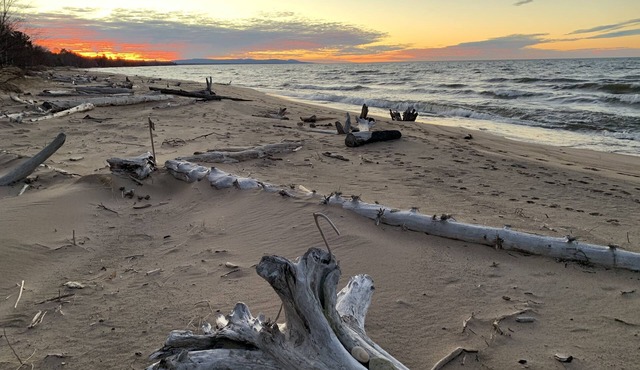 Cozy cottage with private Lake Superior beach in Michigan’s Upper Peninsula