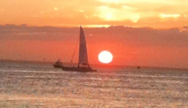 Cozy cottage with Snow Bird monthly rates for the Winter