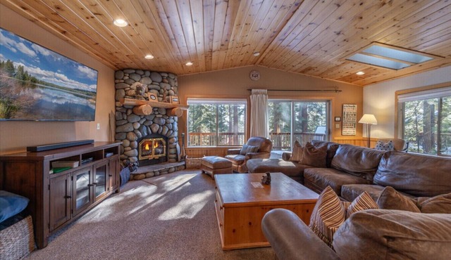 Cozy Cottonwood - Hot Tub!