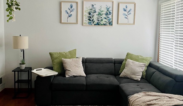 Cozy Council Bluffs Bungalow 10 mins from Omaha