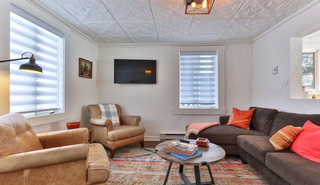 Cozy country 2 bedroom rental unit in Knowlton Village