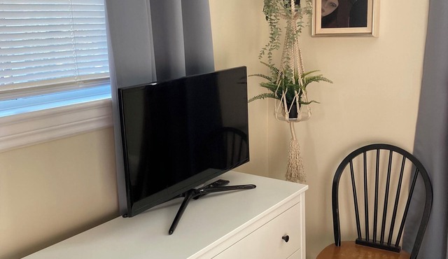 Cozy Country Bungalow