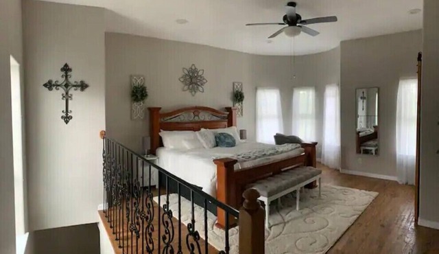 Cozy Country Castle Retreat