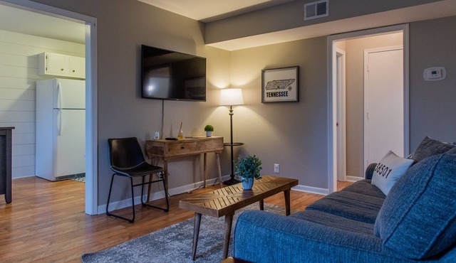 Cozy Country Club Condo