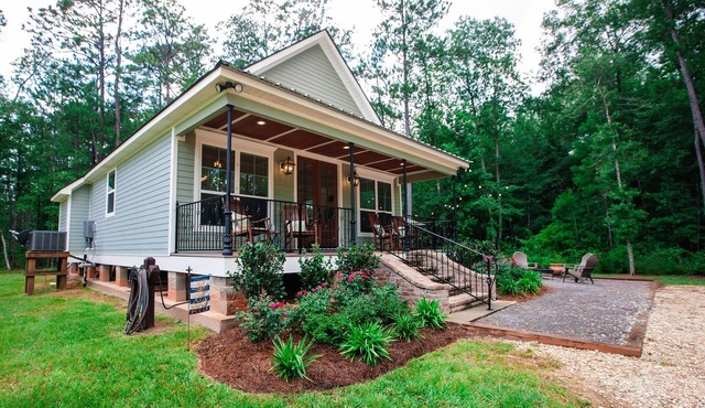 Cozy Country Cottage w/Pool in Abita Springs.