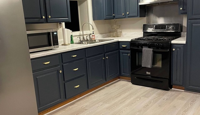 Cozy Country Cottage located minutes from hospitals and Downtown Houma