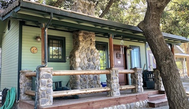 Cozy Country Cottage on 1,000 Acre Working Ranch -10 Min to Pinnacles Nat'l Park