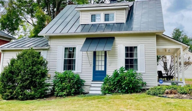Cozy Country Getaway in the Heart of Upperville