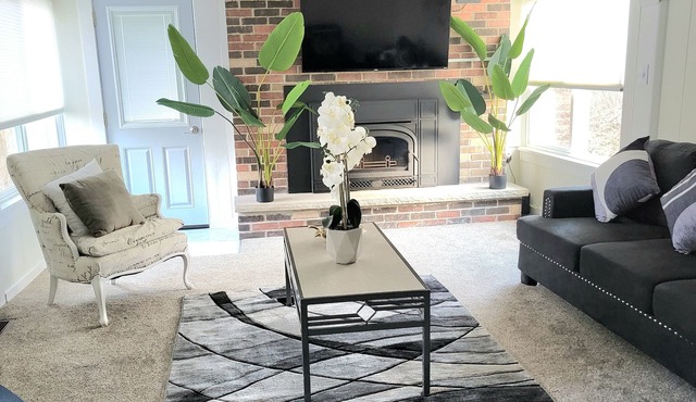 Cozy Country Home. 5 minutes from Sunset Bay Beach!