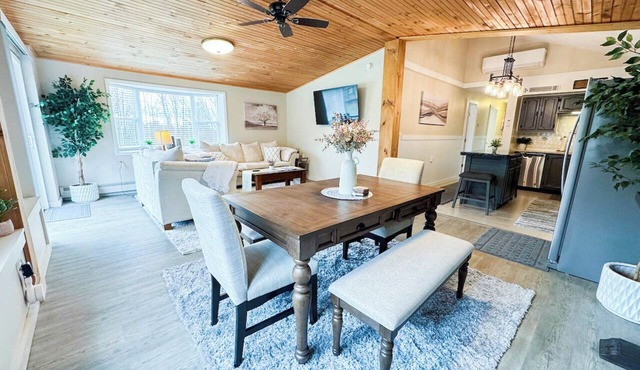 Cozy Country Home 7 Min to Cornell Peaceful Private Retreat