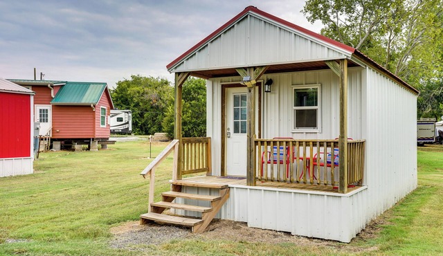 Cozy Country Living: Cabin in Slidell/Decatur!