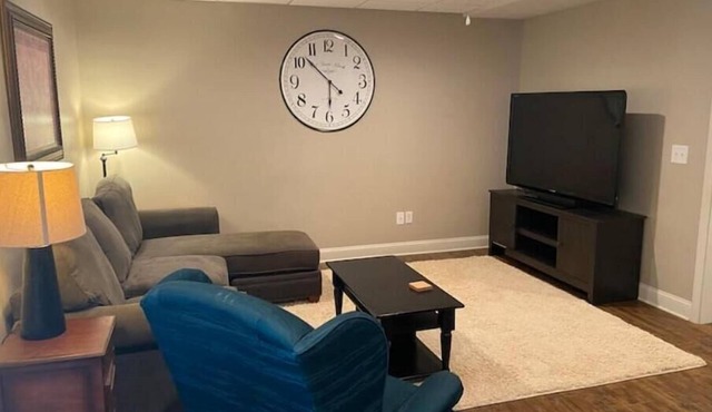 Cozy Country Retreat Spacious 2B Suite near ATL