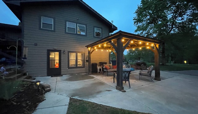 Cozy country setting 4 miles from route 66