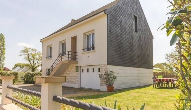 Cozy Countryside Cottage near Brière Park with Garden, WiFi, and Modern Amenities