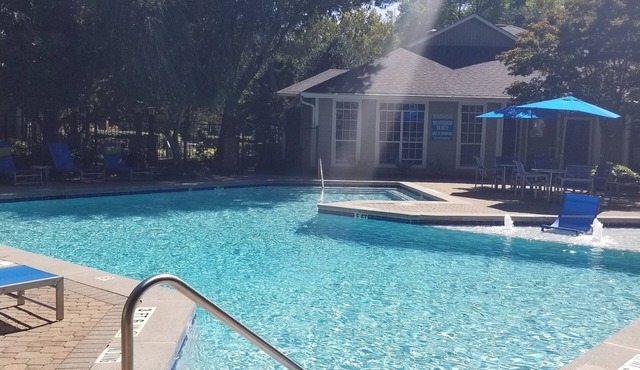 Cozy Couples Retreat By Royal T. - Privately Gated w/Resort-Style Pool & Gym