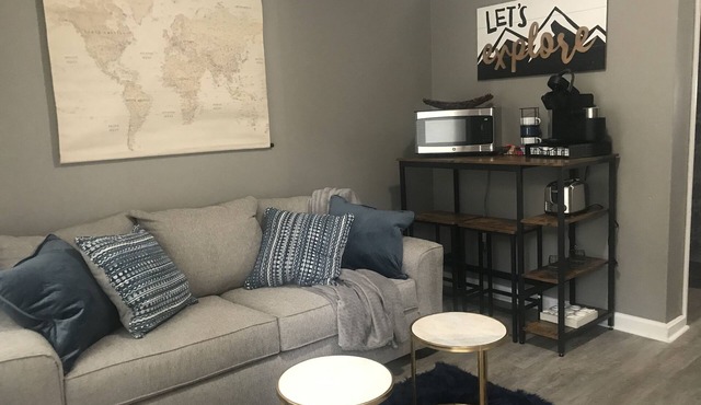 Cozy Court Street #1