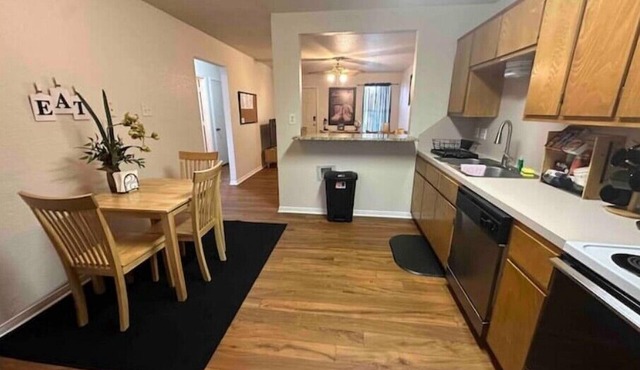 Cozy Cove Apartment