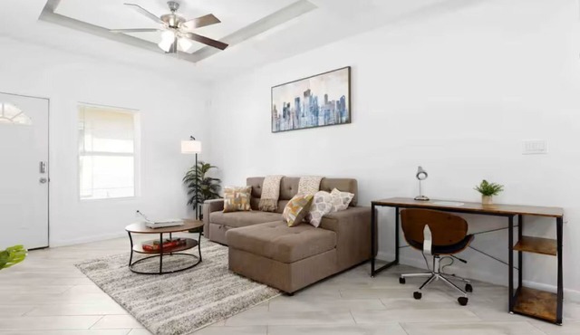 Cozy Cove Modern 2BR/2BA. Near Edinburg Hospital
