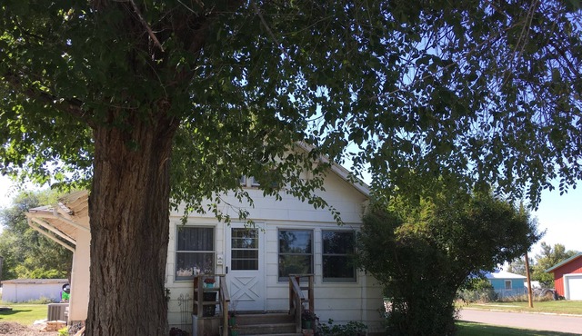 Cozy Craftsmam Cottage close to Little Big Horn Battlefield and IHS.