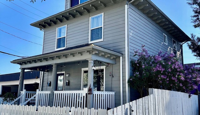 Cozy Craftsman Home by 6th Ave. Entire home in Tacoma, Washington
