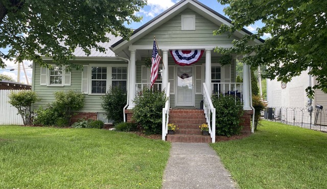 Cozy Cumberland Cottage