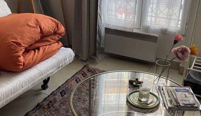 Cozy & cute studio pied-à-terre 15 min away from Montmartre Paris
