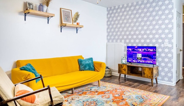 Cozy/cute townhouse- fenced yard minutes from Ft. Novosel