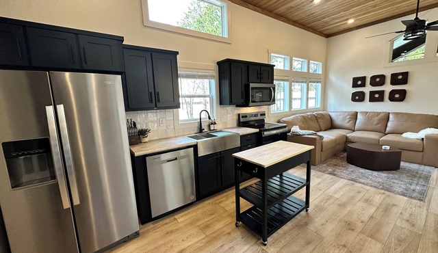 Cozy Cypress Cabin