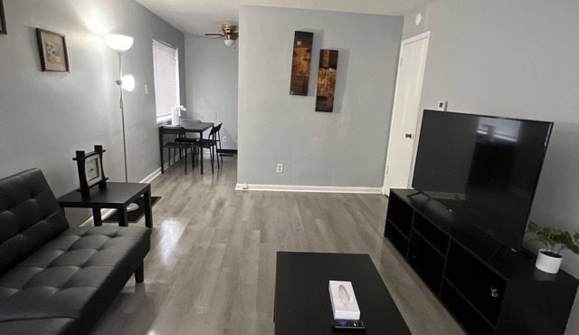 Cozy Dayton Apartment 1.extended stay >28 days discount available!