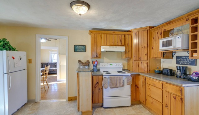Cozy Del Norte Home ~ 50 Mi to Great Sand Dunes!