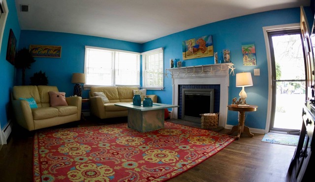 Cozy, Dog-friendly Duplex At The North End Short Walk To The Beach!