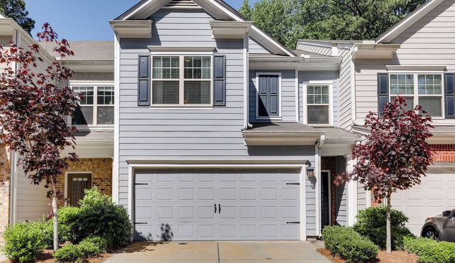 Cozy Doraville Townhome