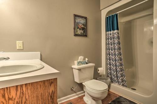 Cozy Dover Home with Boat Dock, Fire Pit and Deck!