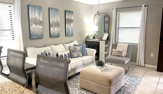 Cozy Downtown Suite in the Heart of Clermont 801