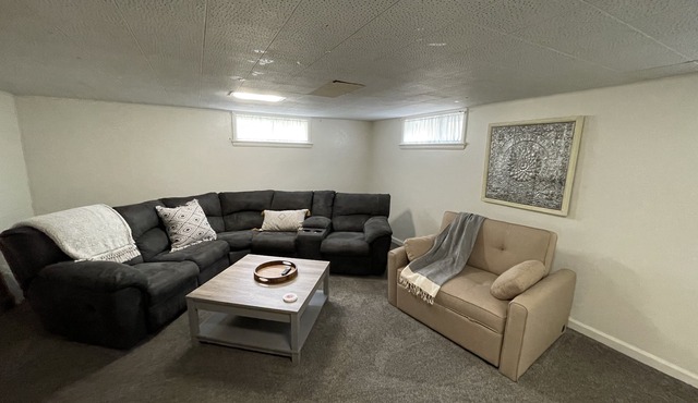 Cozy Downtown Zen Destination