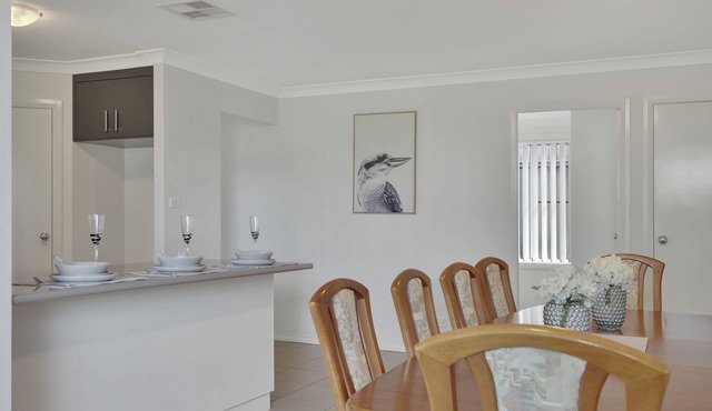 Cozy Dubbo retreat - close to the zoo