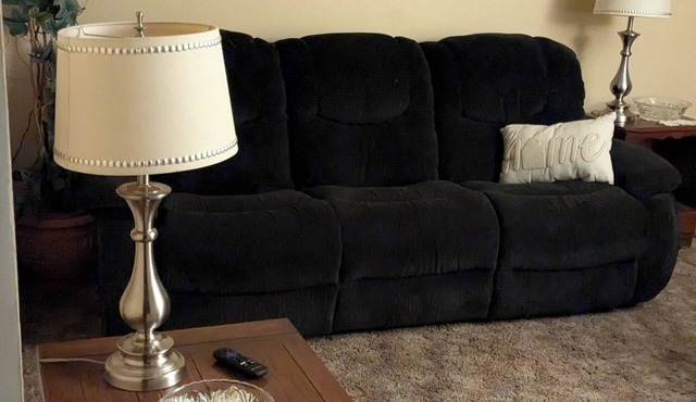 Cozy Duplex apartment with AC in Hutchinson - 2 bedrooms available