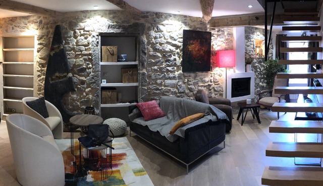 Cozy duplex apartment on the quays of Sète