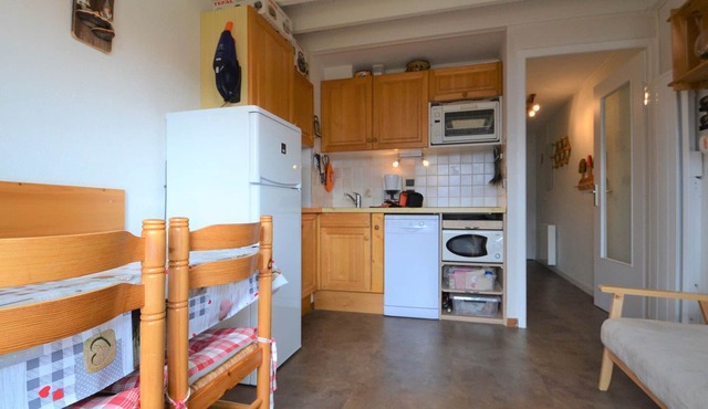 Cozy duplex for 5 near slopes with parking at Espace Diamant