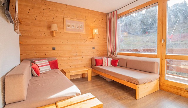 Cozy duplex for 6, washer, balcony, near slopes in Valmorel