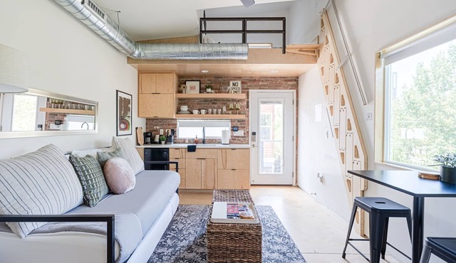 Cozy East Austin Loft With Downtown Views and Low Key Vibes