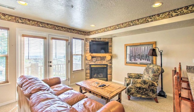 Cozy Eden Condo Retreat < 6 Mi to Ski Resort!