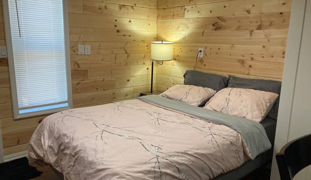 Cozy Efficiency Studio Apartment On Ginkgo Farm