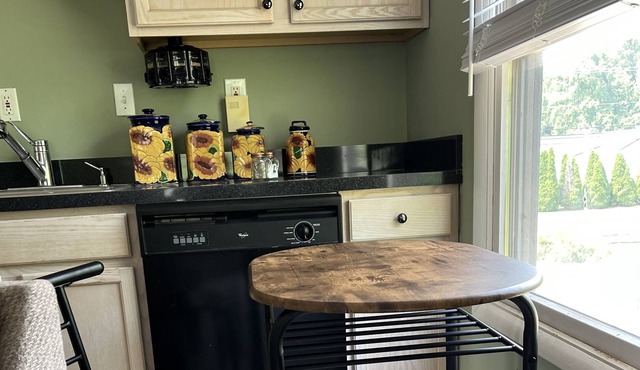 Cozy efficiency apartment with everything you’ll need to enjoy the shore