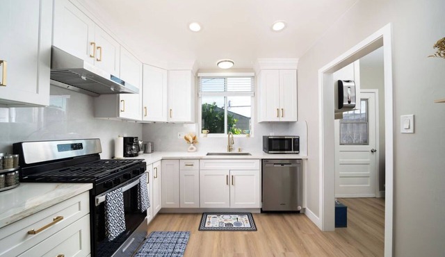 Cozy Entire Home - Your Perfect California Getaway