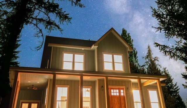 Cozy Escape at Moose Hollow