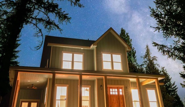 Cozy Escape at Moose Hollow